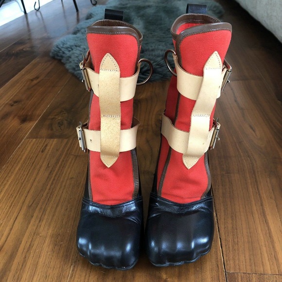 Vivienne Westwood Shoes - Vivienne Westwood Bondage Animal Toe Boots Black / Red Size 5 UK / US 7